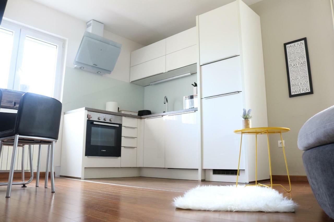 Apartments Ela Трогир Экстерьер фото